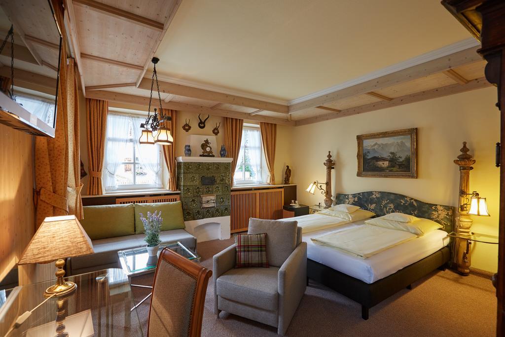Hotel Edelweiss Garni Garmisch-Partenkirchen Exteriör bild